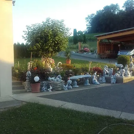 Dahoam By Fam. Franz 게믈리츠